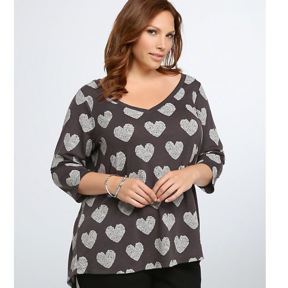 Torrid Rose Hearts Chiffon Inset Tee (size 3) - Picture 2 of 7